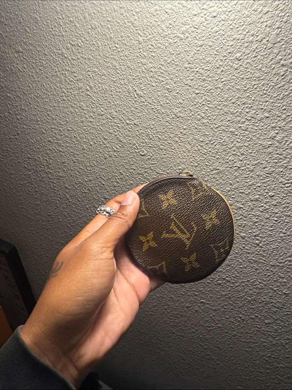 Louis Vuitton Monogram Round Coin Pouch